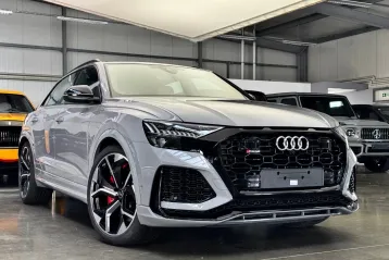 Audi RSQ8 din 2023 - oferta AUD126019
