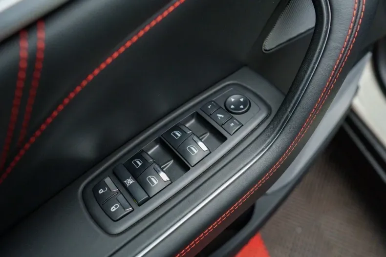 Maserati Levante din 2020 cu 43.940 km - oferta MAS126020 - foto 18