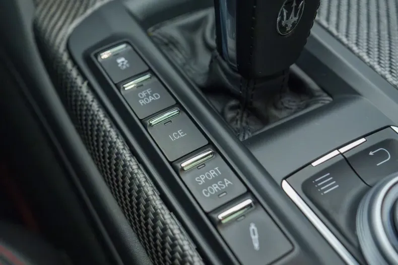 Maserati Levante din 2020 cu 43.940 km - oferta MAS126020 - foto 29