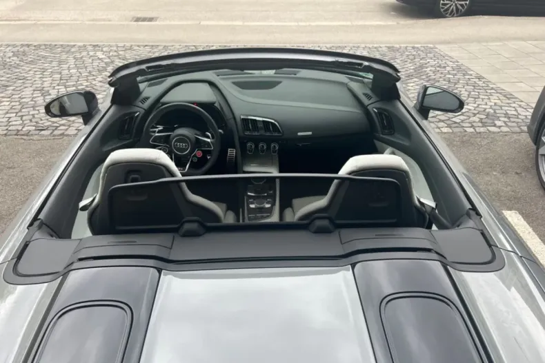 Audi R8 din 2021 cu 18.000 km - oferta AUD126021 - foto 5