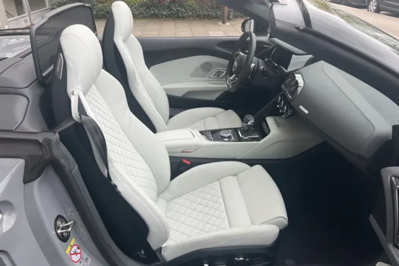 Audi R8 din 2021 cu 18.000 km - oferta AUD126021 - foto 9