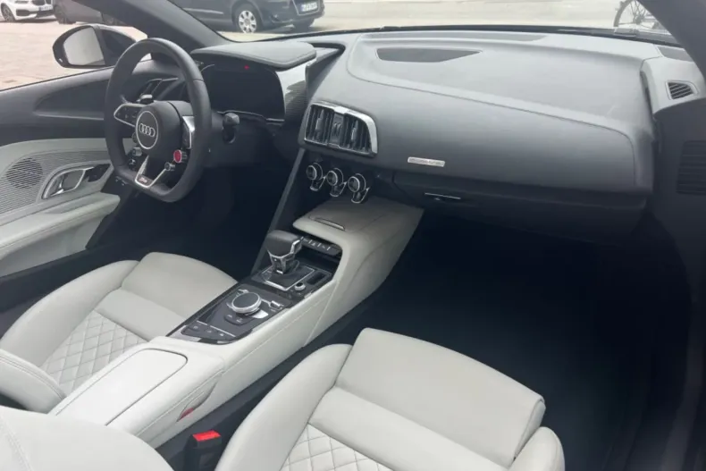 Audi R8 din 2021 cu 18.000 km - oferta AUD126021 - foto 10