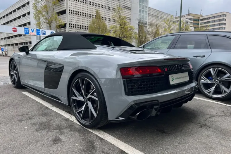 Audi R8 din 2021 cu 18.000 km - oferta AUD126021 - foto 16