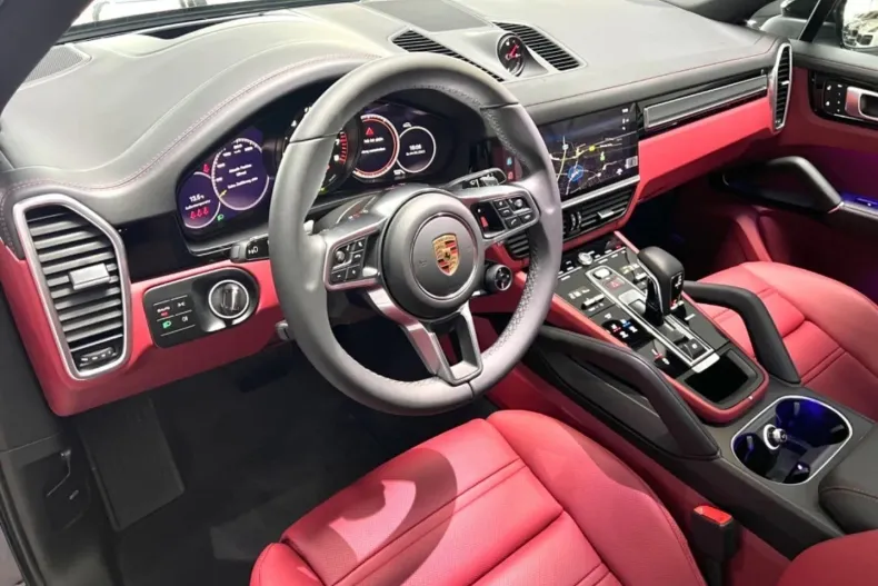 Porsche Cayenne din 2023 cu 10 km - oferta POR126022 - foto 8