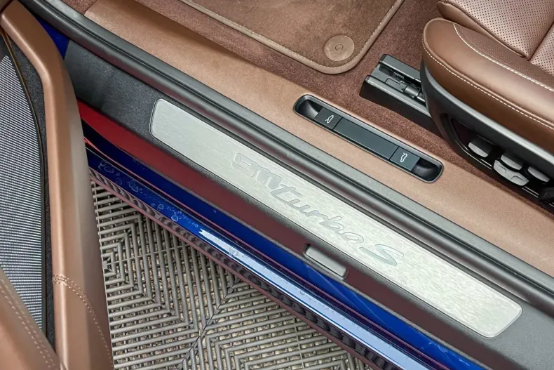 Porsche 992 din 2022 cu 11.700 km - oferta POR126027 - foto 17