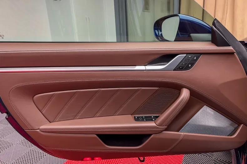 Porsche 992 din 2022 cu 11.700 km - oferta POR126027 - foto 18