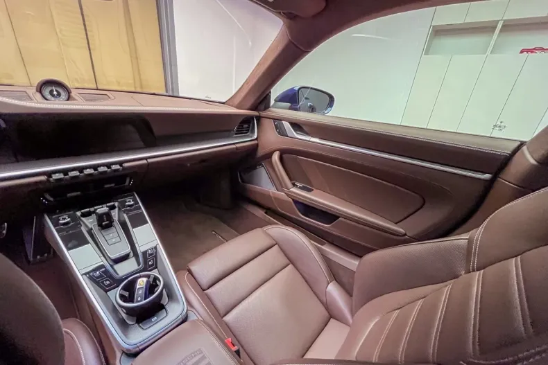 Porsche 992 din 2022 cu 11.700 km - oferta POR126027 - foto 22