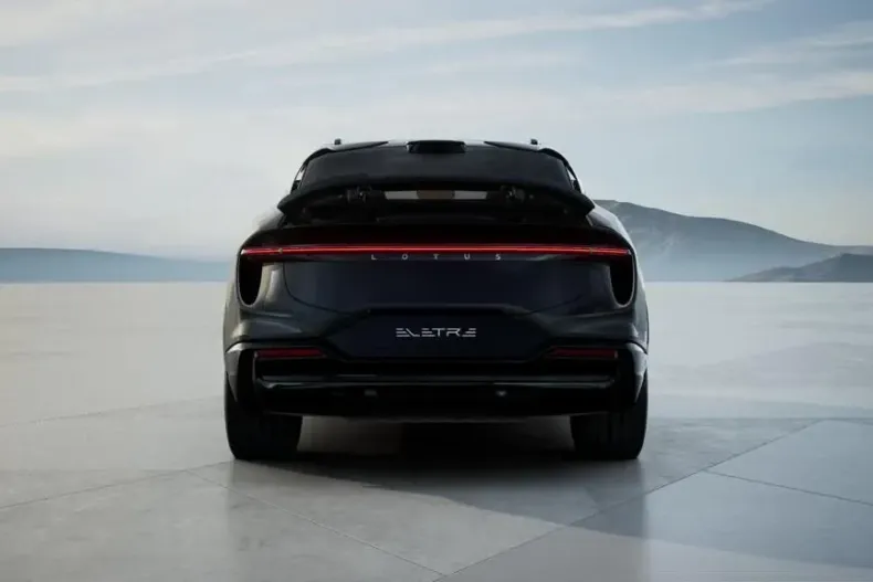 Lotus Eletre din 2023 cu 15 km - oferta LOT126031 - foto 7