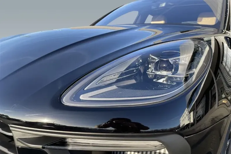 Porsche Macan din 2023 cu 9.300 km - oferta POR126033 - foto 7