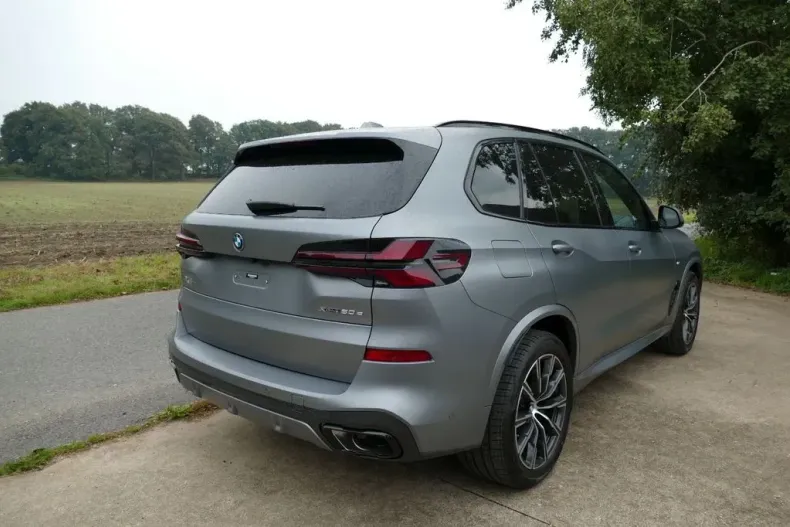 BMW X5 din 2023 cu 1.500 km - oferta BMW126034 - foto 2