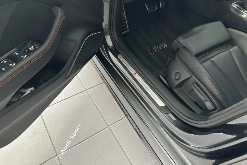 Audi RS3 din 2021 cu 34.723 km - oferta AUD126039 - foto 11