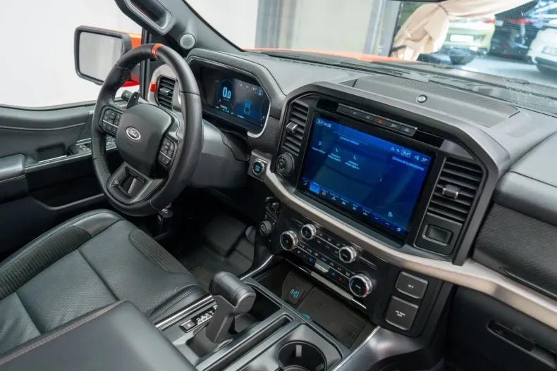 Ford F 150 din 2022 cu 8.680 km - oferta FOR126040 - foto 24