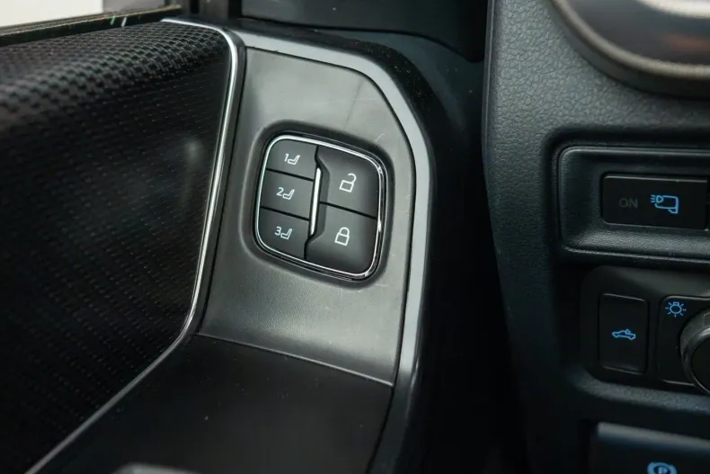 Ford F 150 din 2022 cu 8.680 km - oferta FOR126040 - foto 25