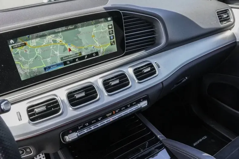 Mercedes-Benz GLE 300 din 2023 cu 14.900 km - oferta MER126045 - foto 6