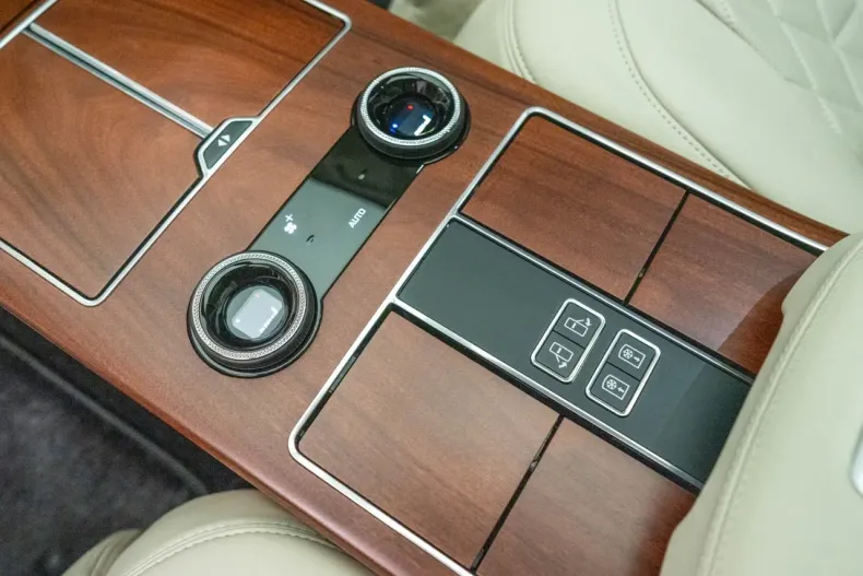 Land Rover Range Rover din 2020 cu 25.000 km - oferta LAN126048 - foto 20