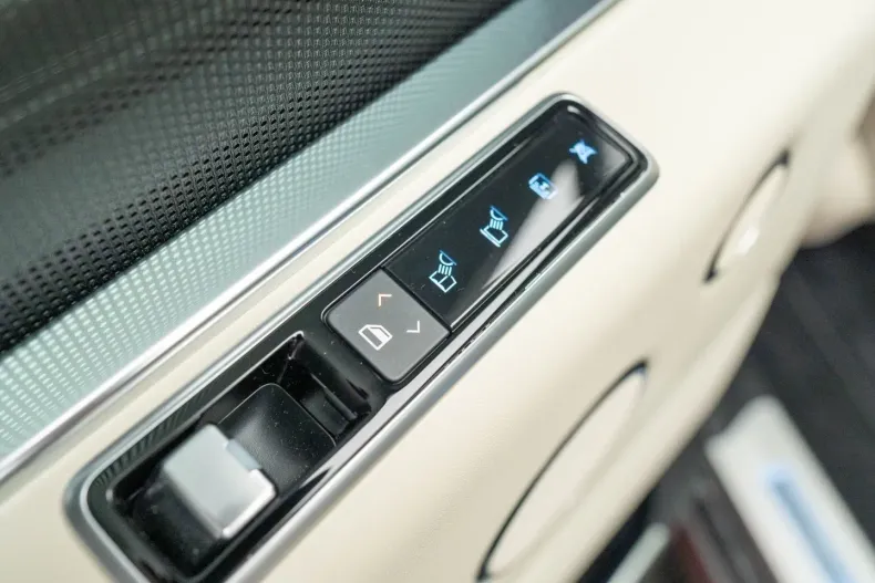 Land Rover Range Rover din 2020 cu 25.000 km - oferta LAN126048 - foto 22