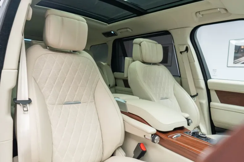 Land Rover Range Rover din 2020 cu 25.000 km - oferta LAN126048 - foto 33