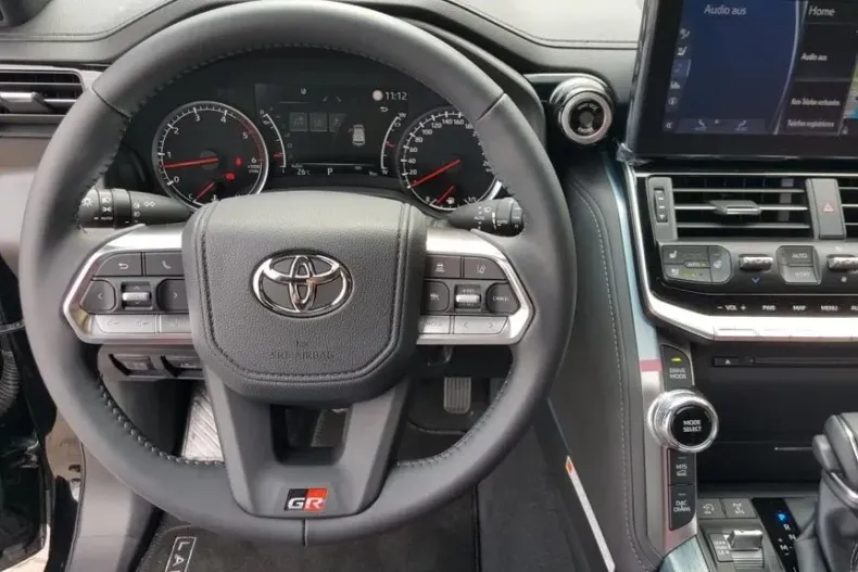 Toyota Land Cruiser din 2022 cu 10 km - oferta TOY126051 - foto 13