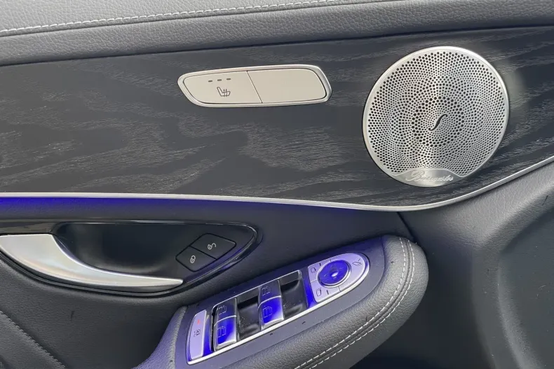 Mercedes-Benz GLC 300 din 2020 cu 89.900 km - oferta MER126053 - foto 13