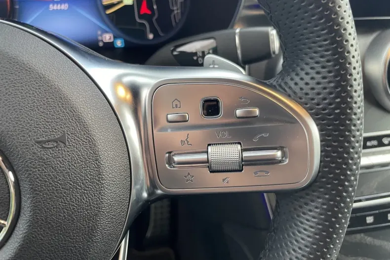 Mercedes-Benz GLC 300 din 2020 cu 89.900 km - oferta MER126053 - foto 24