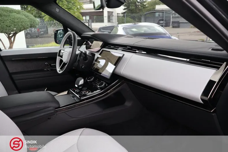 Land Rover Range Rover Sport din 2023 cu 2.500 km - oferta LAN126054 - foto 15