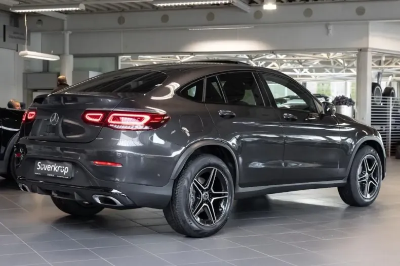 Mercedes-Benz GLC 300 din 2023 cu 6.500 km - oferta MER126056 - foto 2