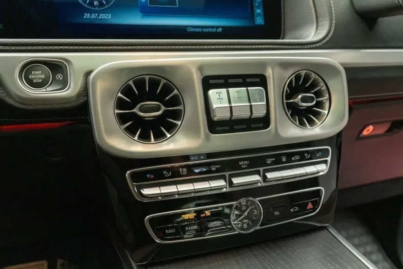 Mercedes-Benz G 400 din 2022 cu 13.100 km - oferta MER126059 - foto 12