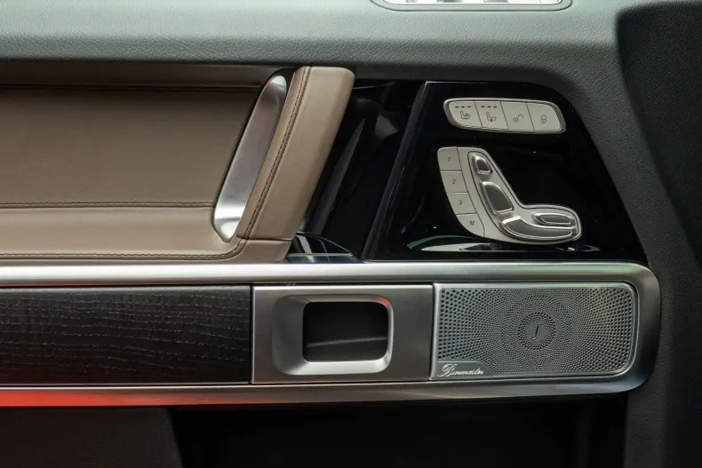 Mercedes-Benz G 400 din 2022 cu 13.100 km - oferta MER126059 - foto 13