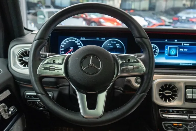 Mercedes-Benz G 400 din 2022 cu 13.100 km - oferta MER126059 - foto 23