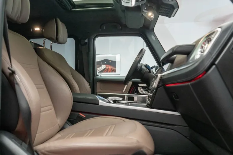 Mercedes-Benz G 400 din 2022 cu 13.100 km - oferta MER126059 - foto 27