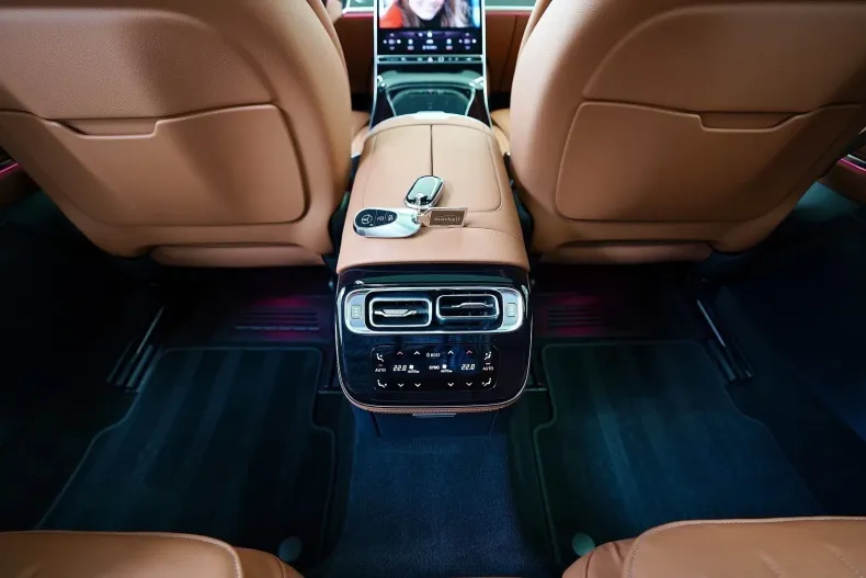 Mercedes-Benz S 450 din 2021 cu 22.800 km - oferta MER126064 - foto 31