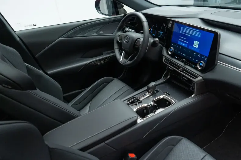 Lexus RX 500 din 2024 cu 20 km - oferta LEX126067 - foto 32