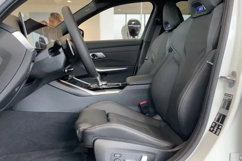 BMW M3 din 2023 cu 3.300 km - oferta BMW126068 - foto 10