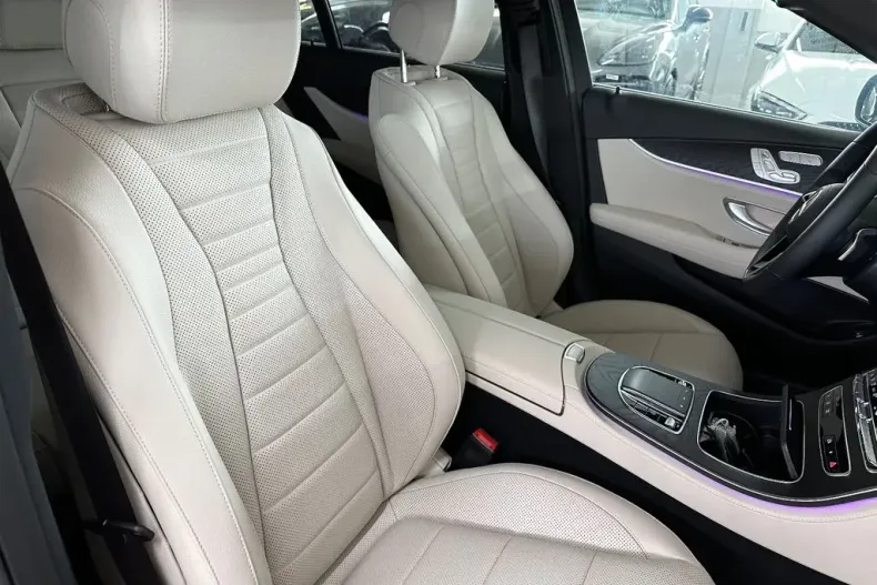 Mercedes-Benz E 220 din 2023 cu 27 km - oferta MER126070 - foto 6