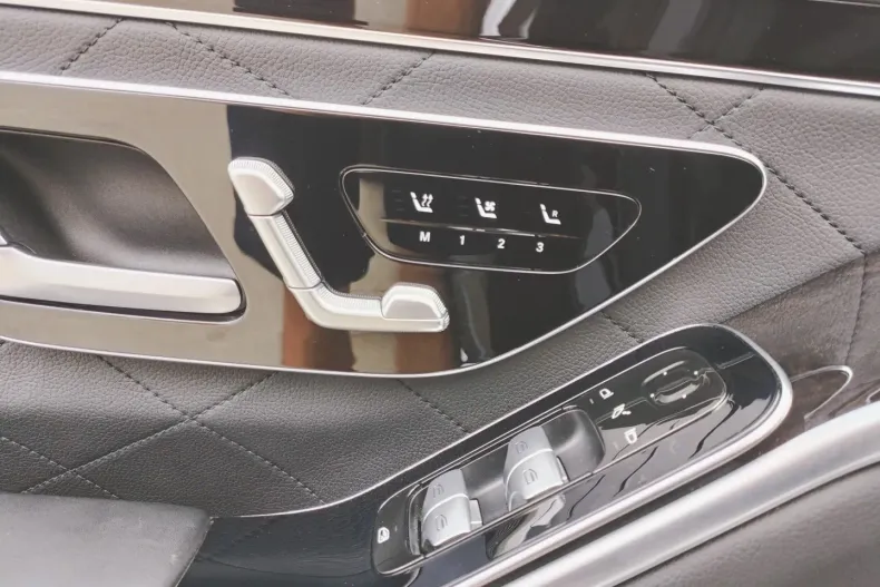 Mercedes-Benz S 400 din 2021 cu 15.000 km - oferta MER126072 - foto 12