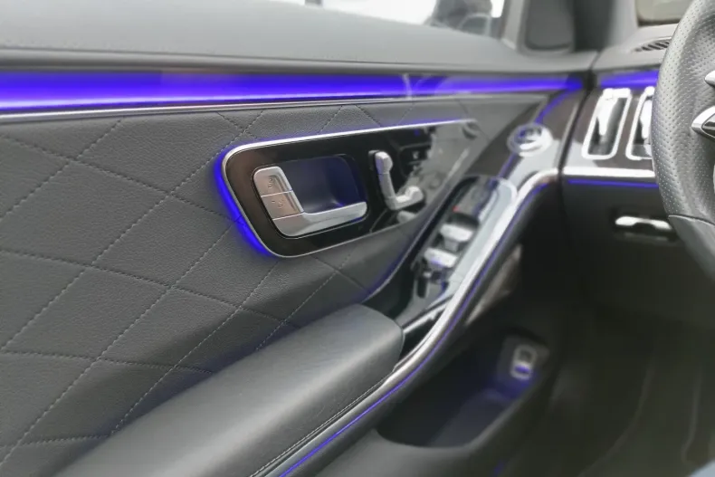 Mercedes-Benz S 400 din 2021 cu 15.000 km - oferta MER126072 - foto 24