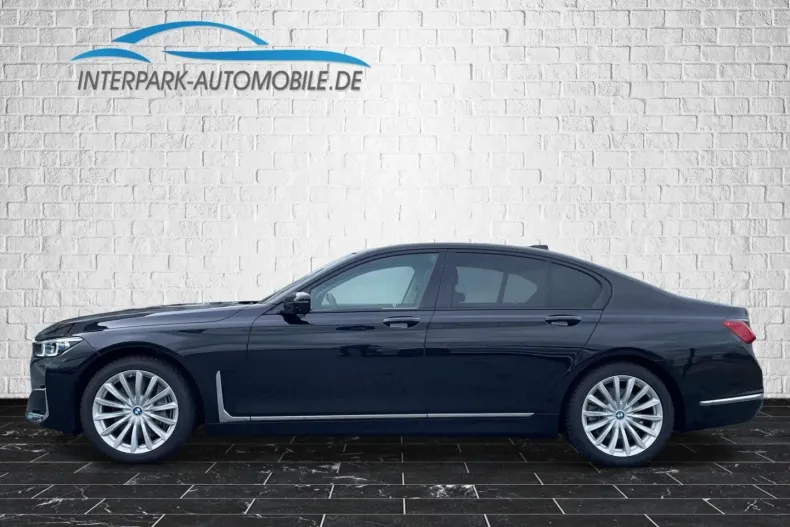 BMW 740 din 2022 cu 11.321 km - oferta BMW126073 - foto 3