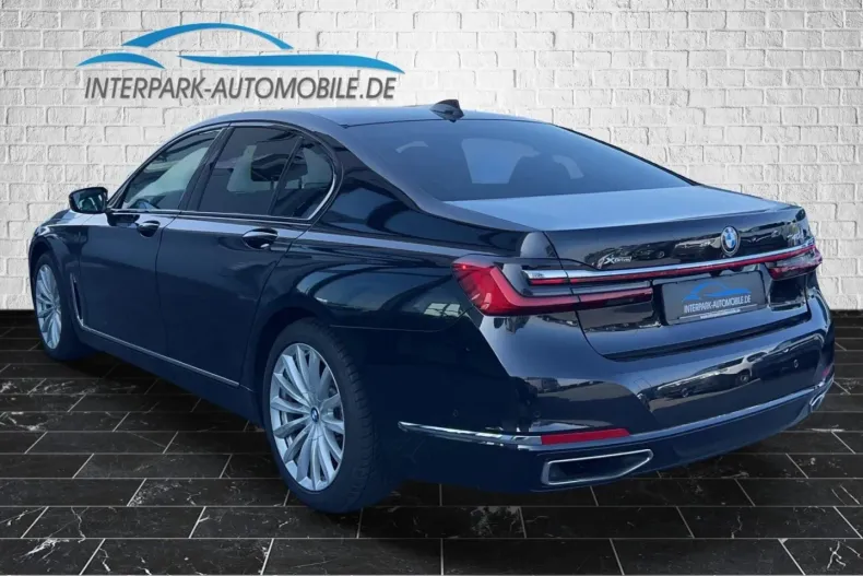 BMW 740 din 2022 cu 11.321 km - oferta BMW126073 - foto 4