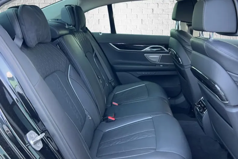 BMW 740 din 2022 cu 11.321 km - oferta BMW126073 - foto 17