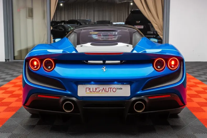 Ferrari F8 din 2020 cu 3.400 km - oferta FER126076 - foto 5