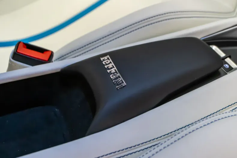 Ferrari F8 din 2020 cu 3.400 km - oferta FER126076 - foto 24