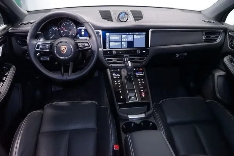 Porsche Macan din 2023 cu 100 km - oferta POR126078 - foto 7