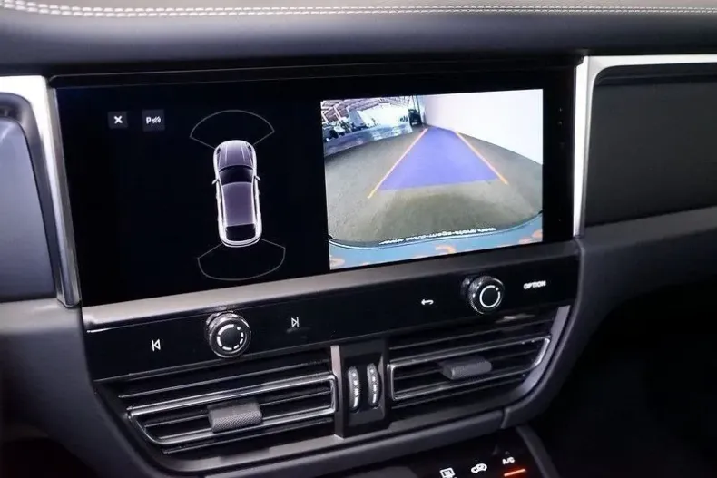 Porsche Macan din 2023 cu 100 km - oferta POR126078 - foto 8