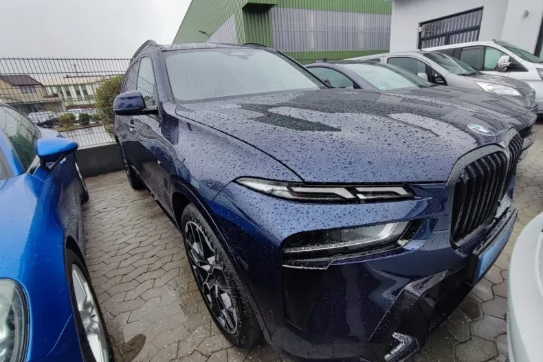 BMW X7 din 2022 cu 8.450 km - oferta BMW126079 - foto 3