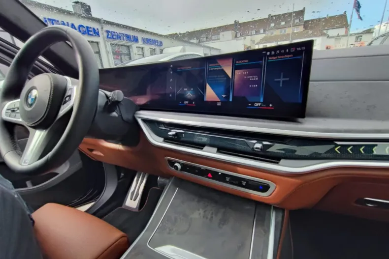 BMW X7 din 2022 cu 8.450 km - oferta BMW126079 - foto 20