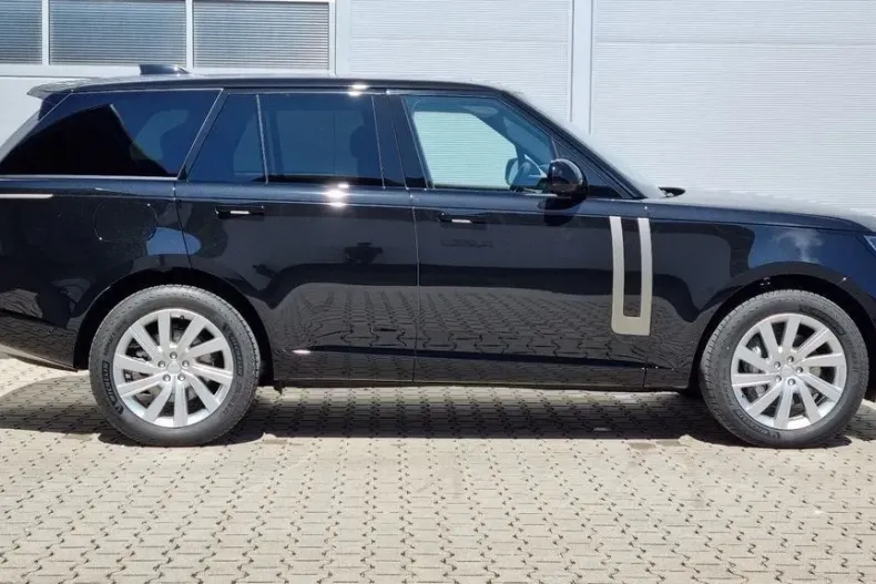 Land Rover Range Rover din 2023 cu 1.000 km - oferta LAN126080 - foto 6