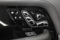 Land Rover Range Rover din 2022 cu 5.500 km - oferta LAN126082 - foto 17