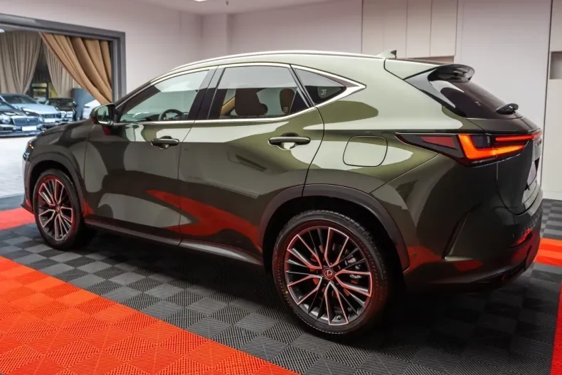 Lexus NX 450h din 2024 cu 12 km - oferta LEX126083 - foto 4