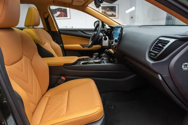 Lexus NX 450h din 2024 cu 12 km - oferta LEX126083 - foto 7