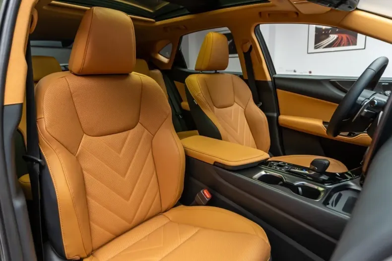 Lexus NX 450h din 2024 cu 12 km - oferta LEX126083 - foto 9